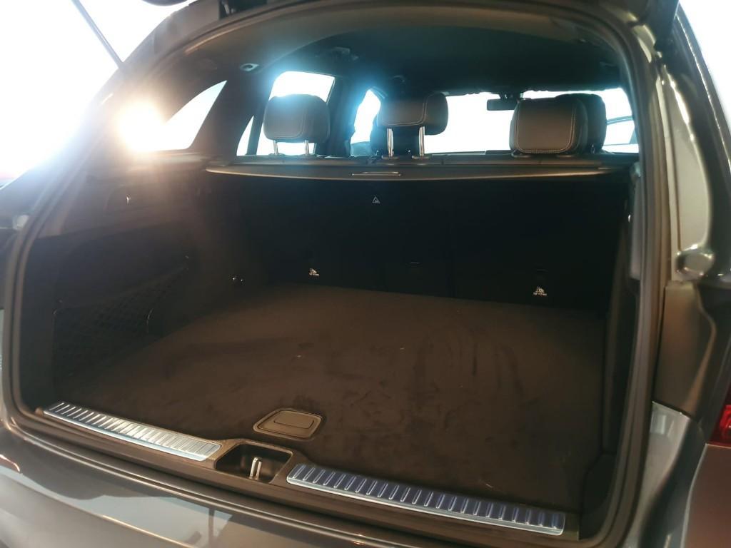2021 Mercedes-Benz GLC300 CAR RENTAL in Queenstown - Image 5