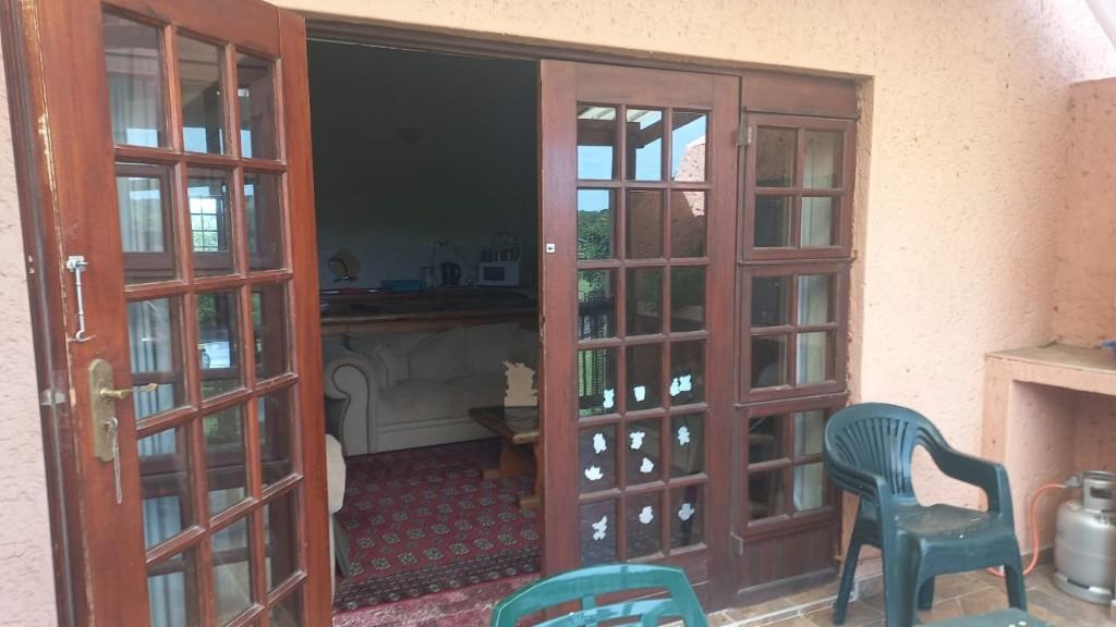APARTMENTS FOR SALE in Port Alfred - Image 12