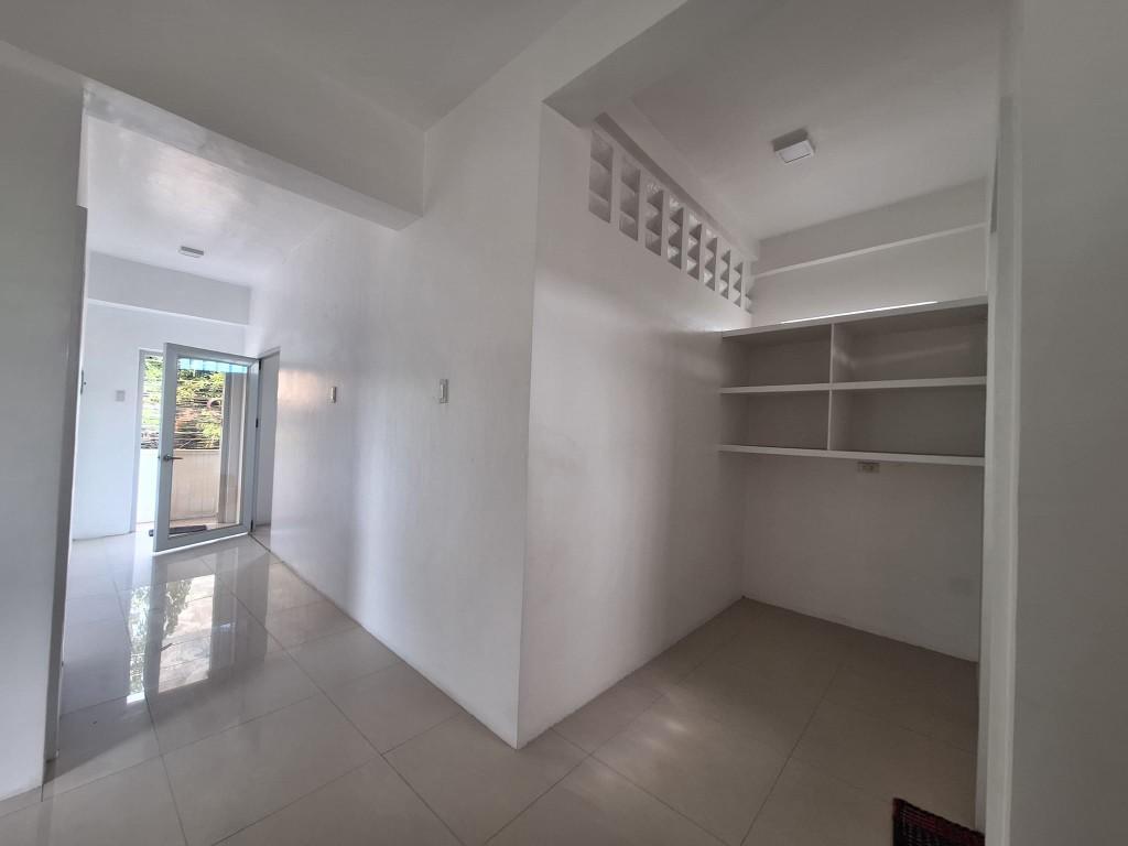 COMMERCIAL AND OFFICE SPACE FOR RENT IN TALISAY Spacious commer in Talisay - Image 9