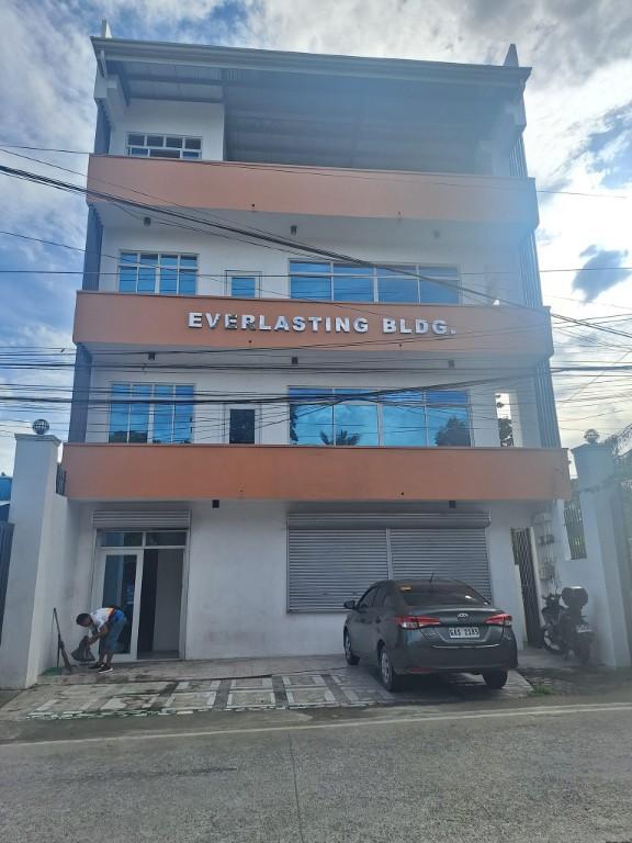 COMMERCIAL AND OFFICE SPACE FOR RENT IN TALISAY Spacious commer in Talisay - Image 13