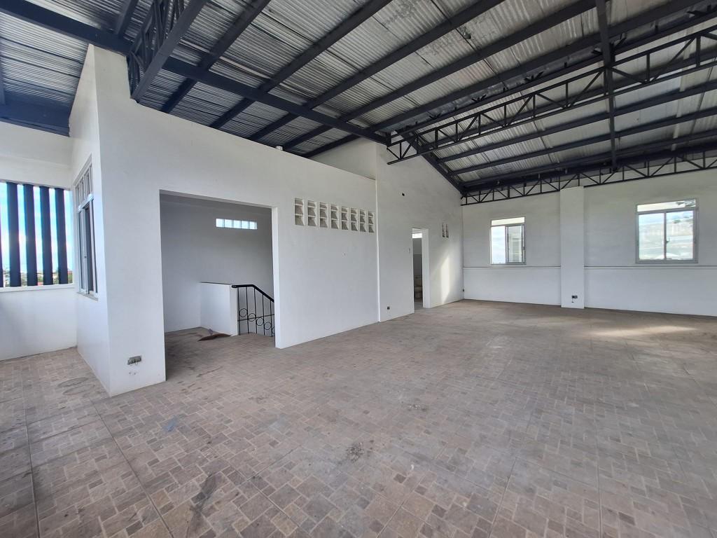 COMMERCIAL AND OFFICE SPACE FOR RENT IN TALISAY Spacious commer in Talisay - Image 12