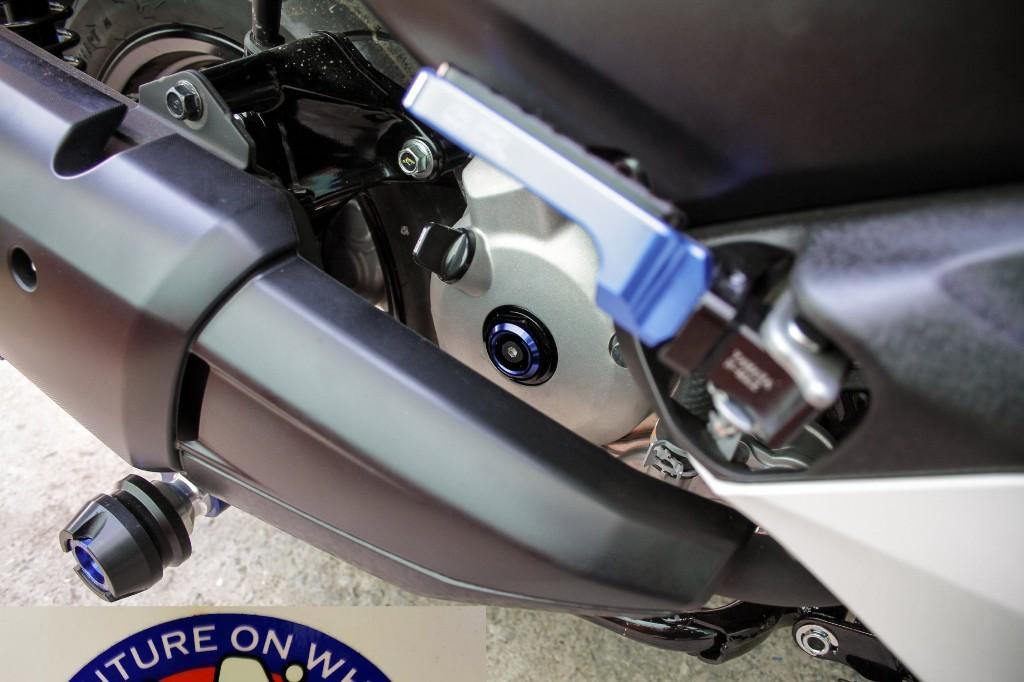 Yamaha MT25 MT-03 R25 R3 XMAX 250 XMAX 300 Engine Timing Bolt in Singapore - Image 1