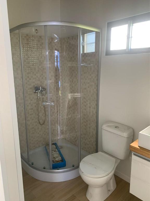 High-Quality Portable Toilet Container for Rent/Sale in India - Image 4