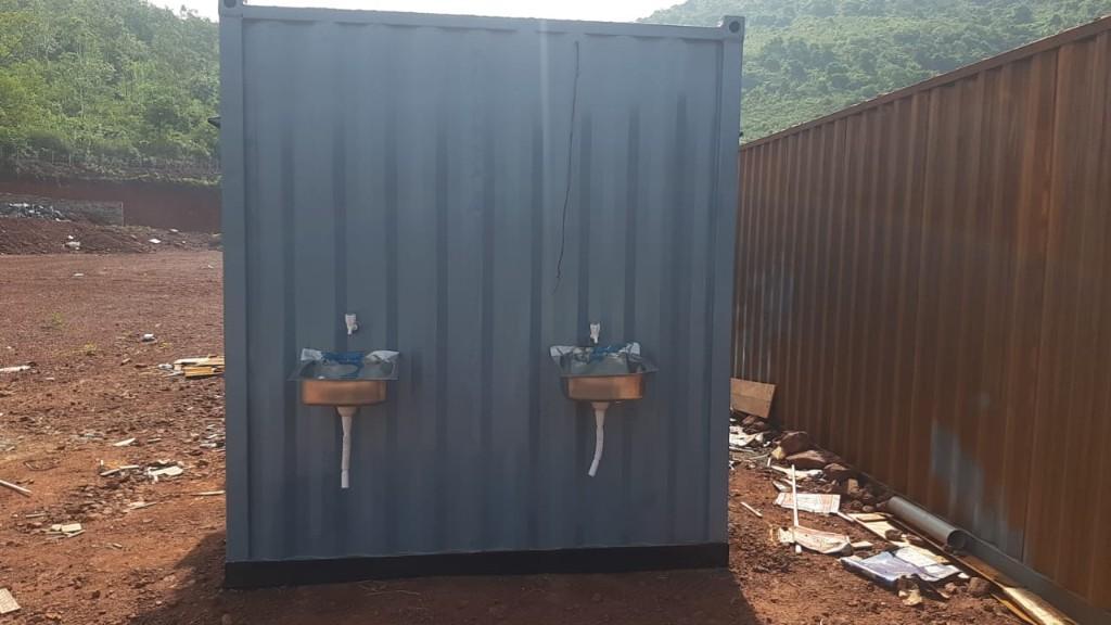 Durable Portable Toilet Container - Perfect for Outdoor Events in India - Image 2