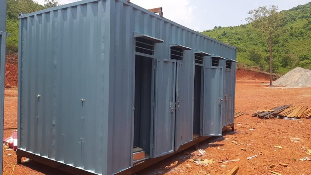 Durable Portable Toilet Container - Perfect for Outdoor Events in India - Image 5