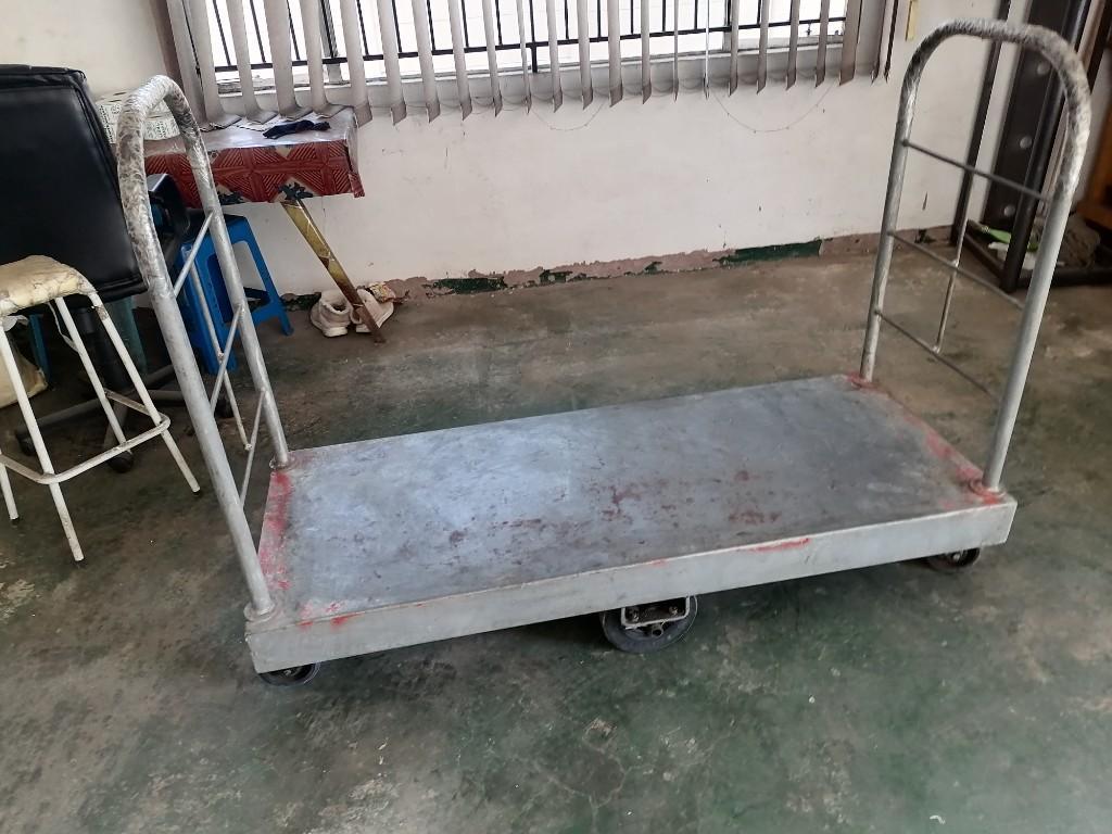 Rocking Trolley in Pietermaritzburg - Image 2