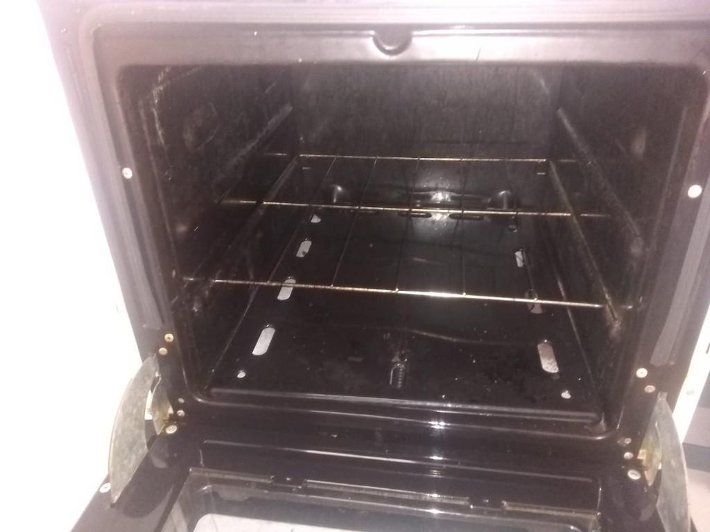 VENDO COCINA SUPERGAS THOMPSON MUY CUIDADA FUNCIONA PERFECTO en Las Piedras - Imagen 5