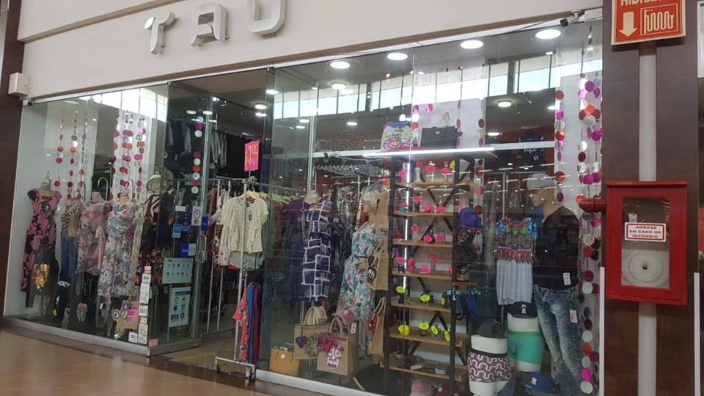 TRASPASO BOUTIQUE ROPA DAMA Y CABALLERO en Puebla - Imagen 1