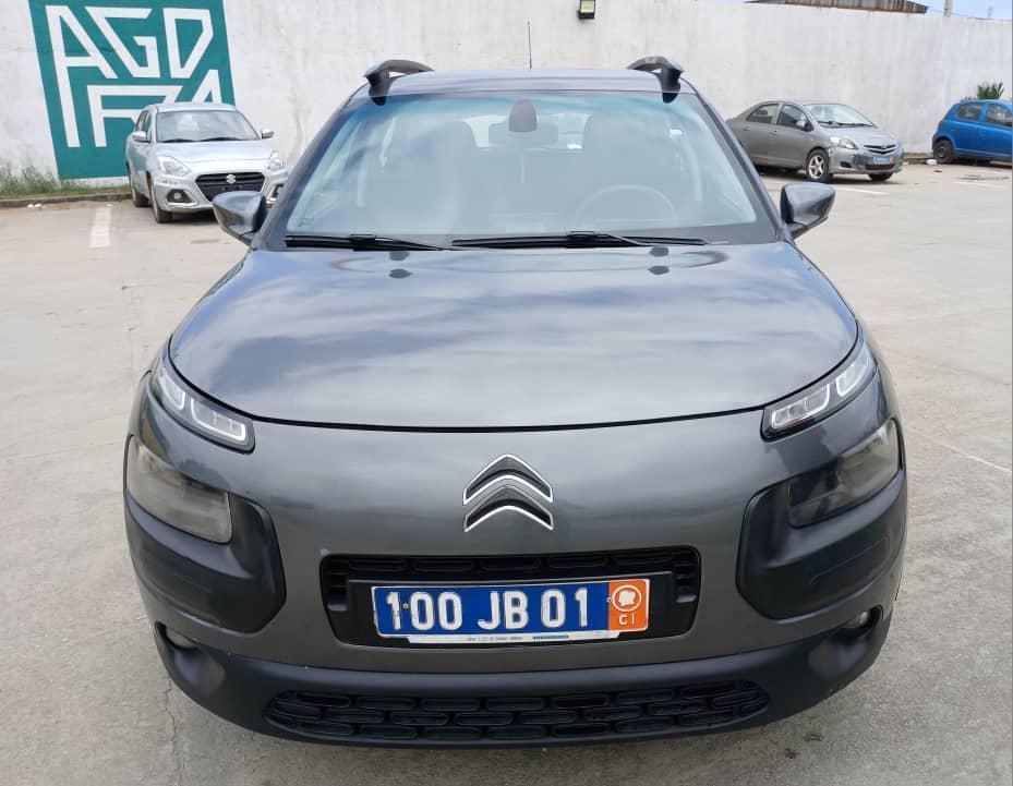 Voiture Citroën c4 à Abidjan - Photo 7