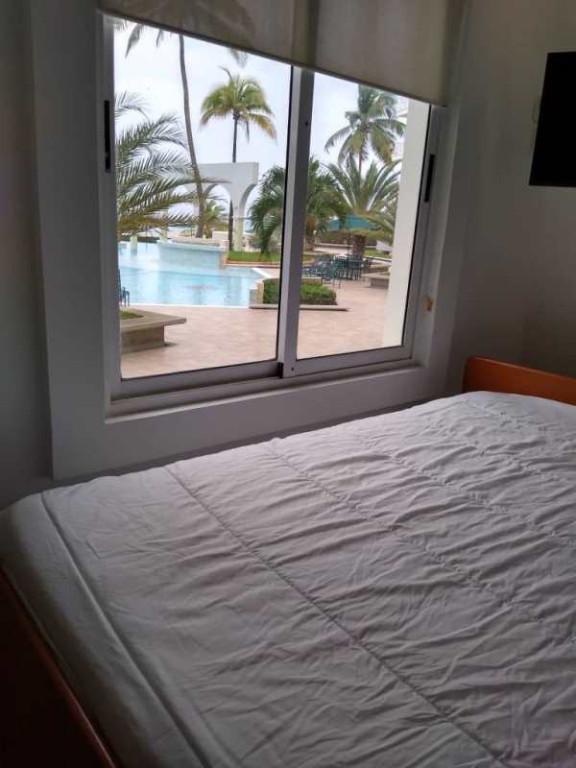 APARTAMENTO EN RESIDENCIAS MALLORQUINA. en Tucacas - Imagen 6