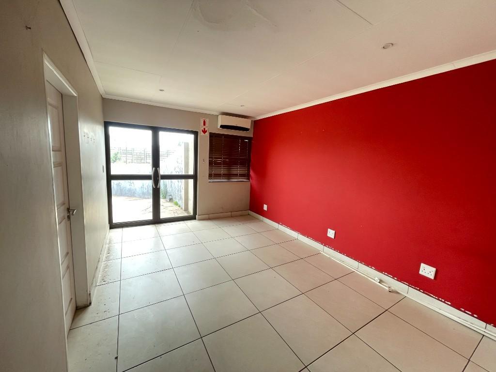 Commercial Property to Let in Brakpan - Image 2