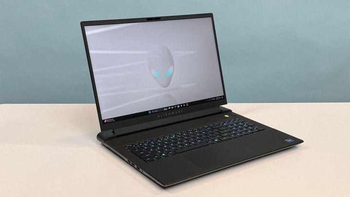 Alienware M18 R2 Gaming Laptop in Toronto - Image 1