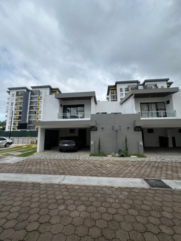 Casa en venta residencial privado de Santa Tecla en Rosario de Mora - Imagen 6