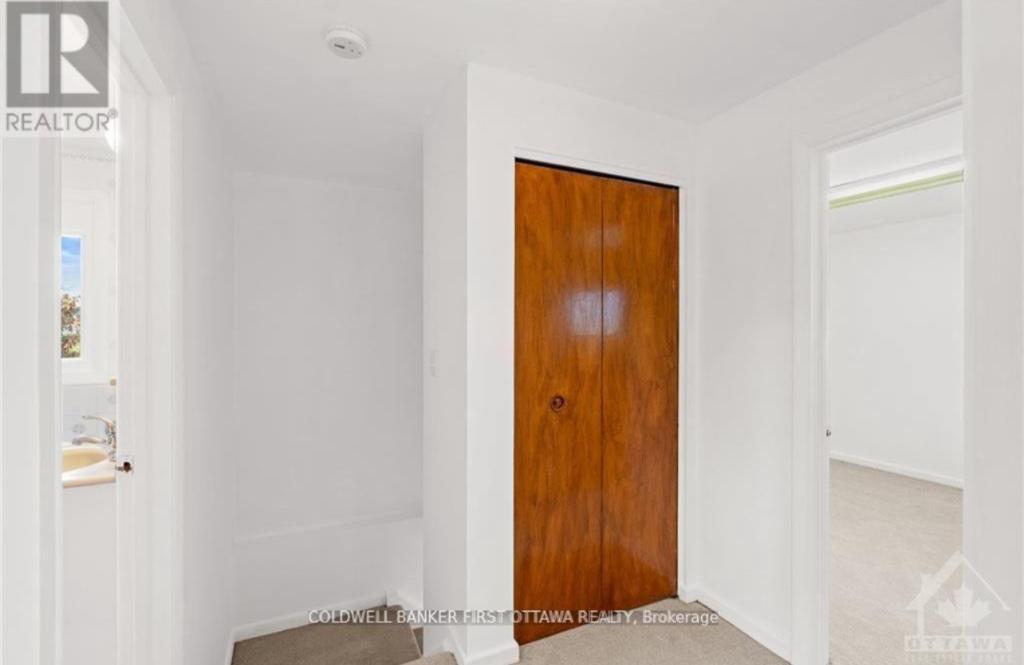 A 3 BEDROOM 2 BATHROOM FOR RENT in Ottawa - Image 10