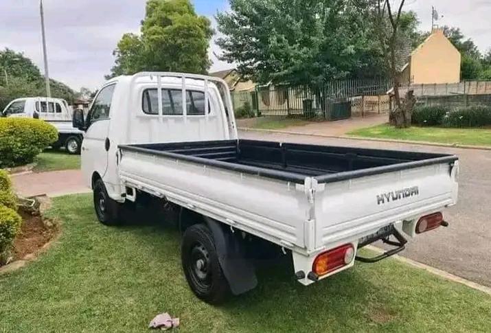 FOR ALL REMOVALS in Centurion - Image 5