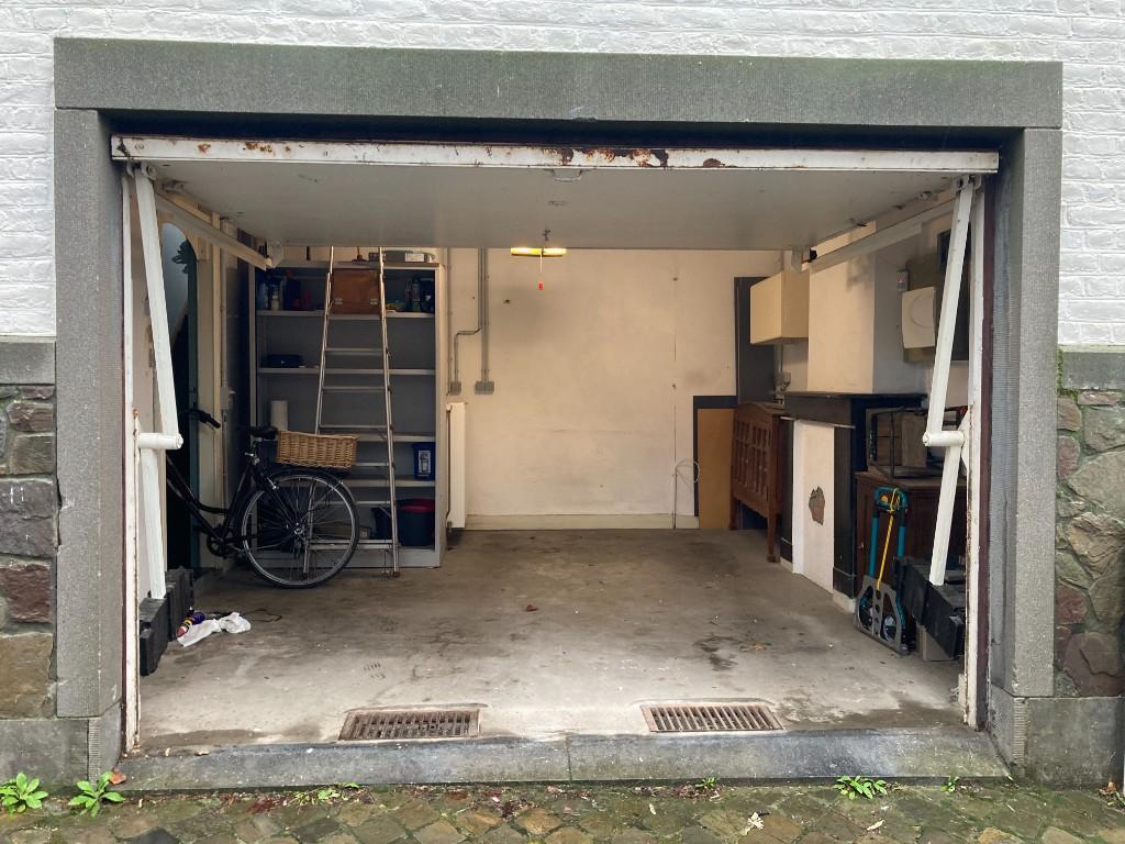 Garage à louer. Liège à Seraing - Photo 1