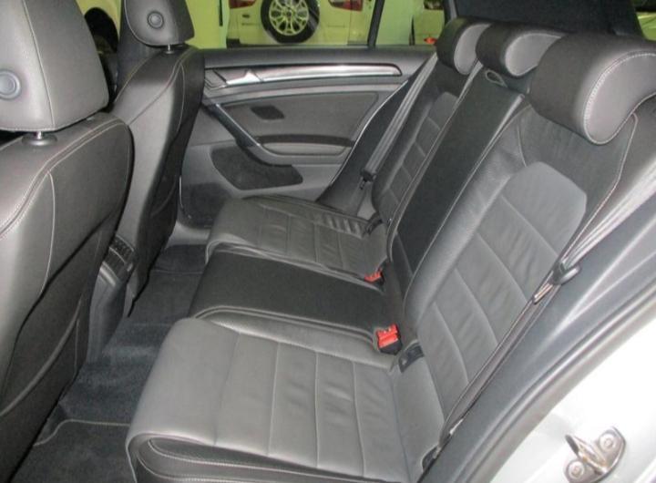 Volkswagen Golf R Auto in Mthatha - Image 3