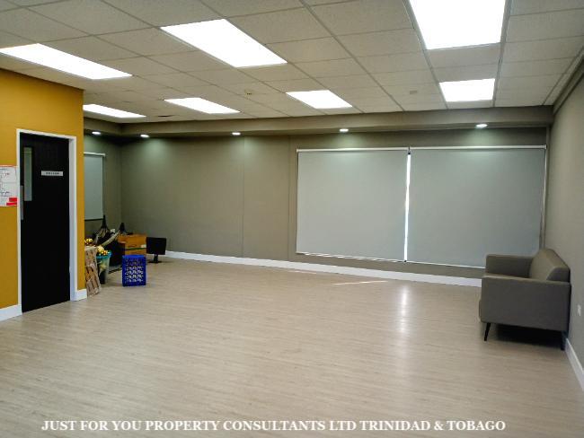 Commercial Space for Rent . in New York - Image 1