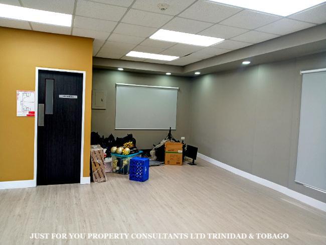 Commercial Space for Rent . in New York - Image 3