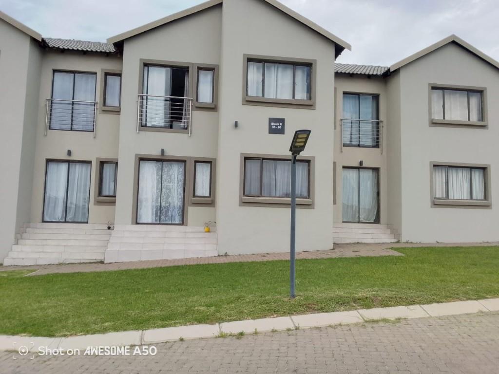 Apartment For Rent in Tembisa - Image 1