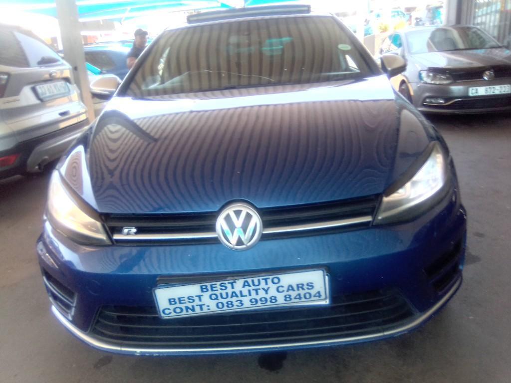 Pre-owned 2015 VW Golf 7 2.0 Engine Capacity TSI R-Line with Aut in Bedfordview - Image 3
