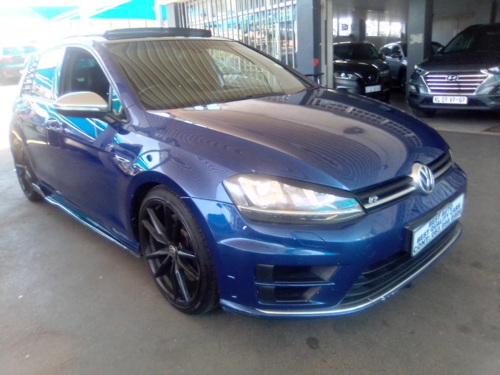 Pre-owned 2015 VW Golf 7 2.0 Engine Capacity TSI R-Line with Aut in Bedfordview - Image 5