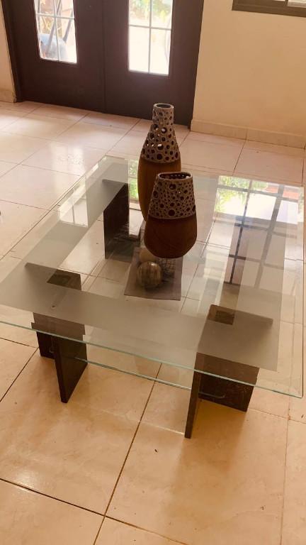 Mesa de centro de sala en Panamá - Imagen 1