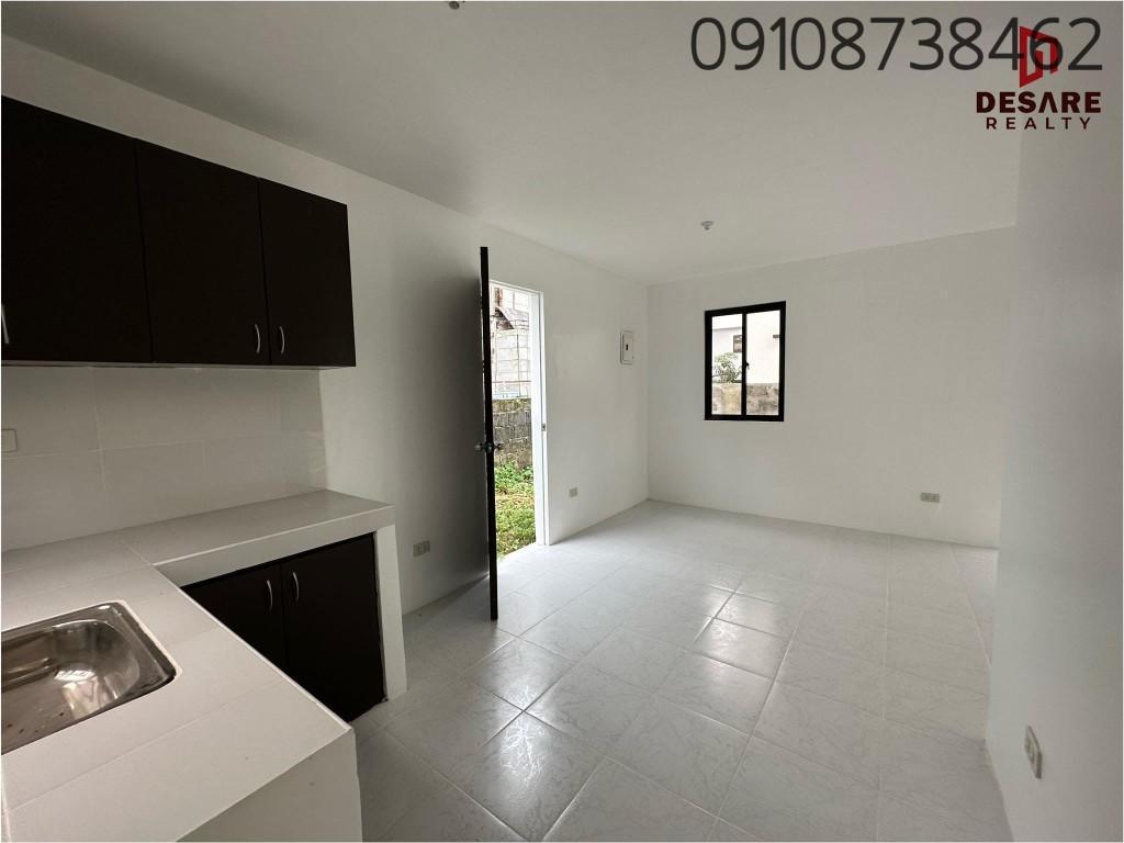 READY FOR OCCUPANCY UNIT in Carmona - Image 3
