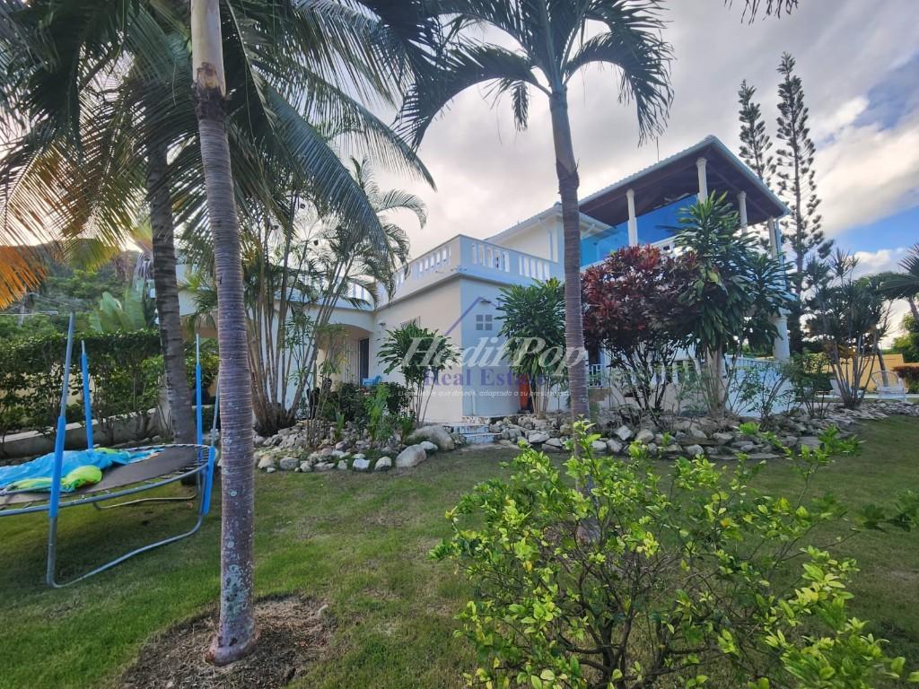 CASA EN VENTA CON PISCINA , INCLUYE UN APARTAMENTO en Imbert - Imagen 2