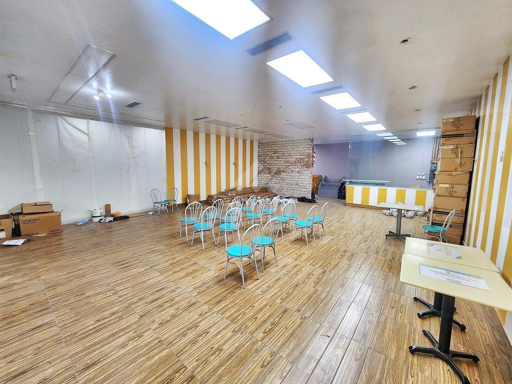 LOCAL COMERCIAL RENTA PLAZA INTERNACIONAL SANTIAGO en la República Dominicana - Imagen 5