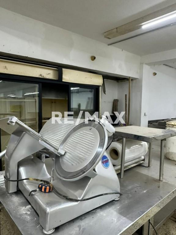 Local en Alquiler Sector La Victoria. Remax Millenium en Tovar - Imagen 5