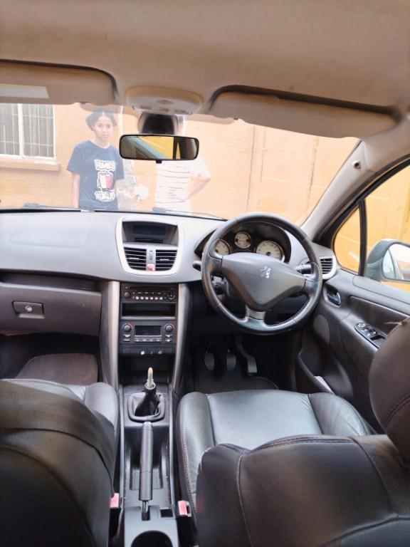PEUGEOT 207 1.6 HDi for sale in Bedfordview - Image 3