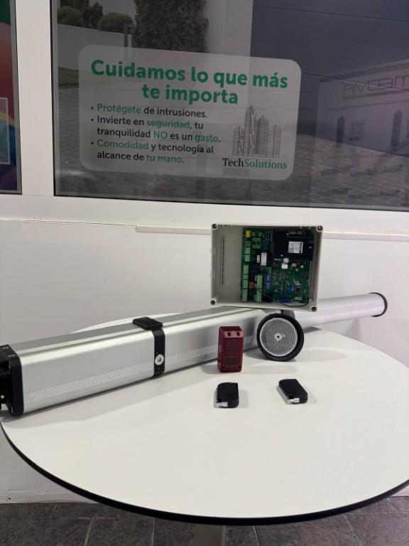 Kit Motor Puerta Batiente en España - Imagen 2