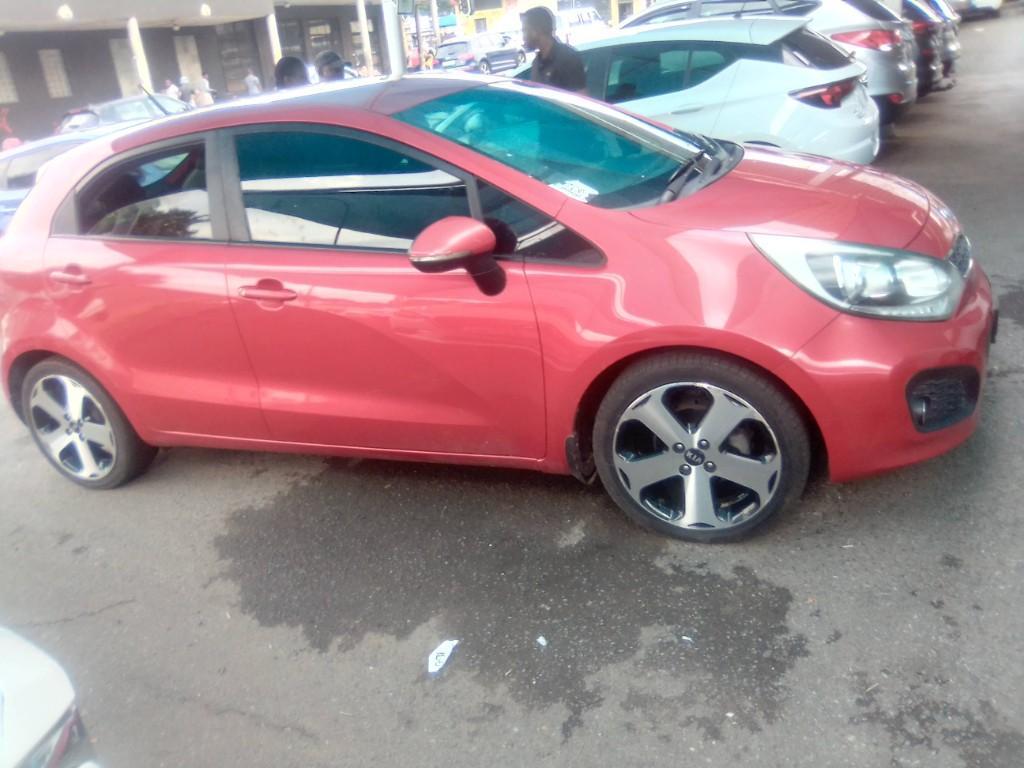 Pre-owned 2012 Kia Rio 1.4 Engine Capacity with Manuel Transmis in Bedfordview - Image 12