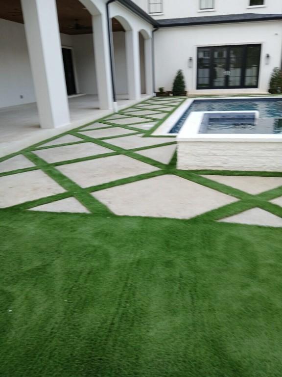 Turf Layers | DFW’s Premier Artificial Turf Installation in Plano - Image 4