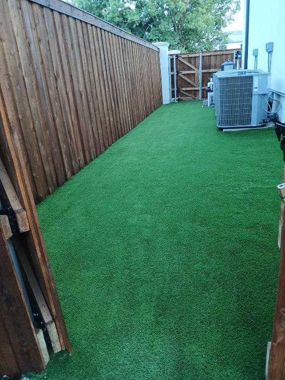 Turf Layers | DFW’s Premier Artificial Turf Installation in Plano - Image 5