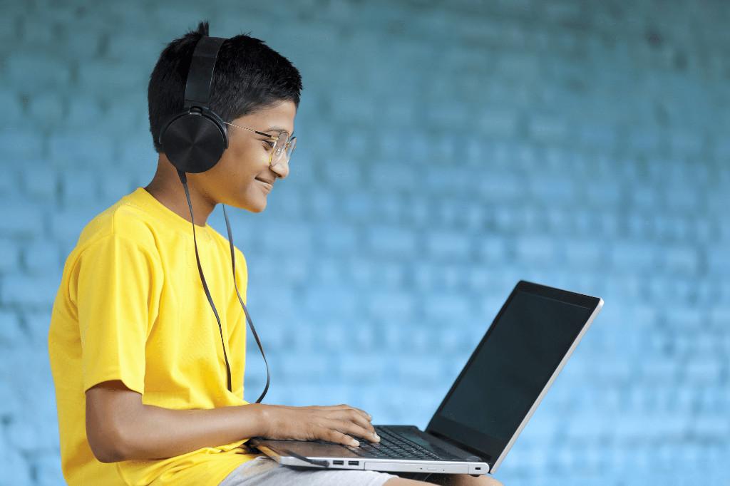 Tutorrays - Your Personalized Tuition Platform! in Uthukottai - Image 10
