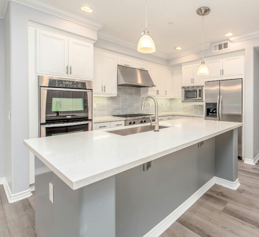 Custom Kitchen Set & Furniture in Depok - Image 1