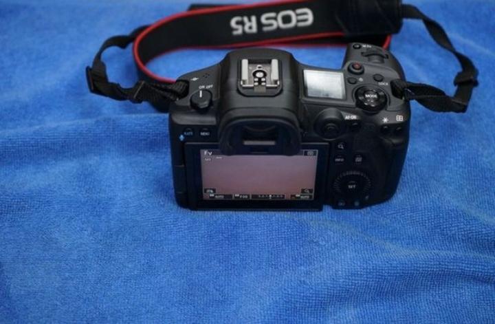 Canon EOS R5 Kamera in Villach - Bild 1