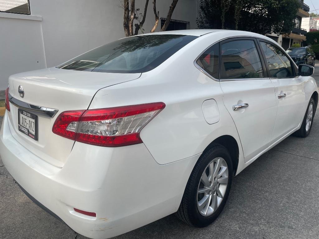 Sentra 2016 automático en San Lorenzo Almecatla - Imagen 2