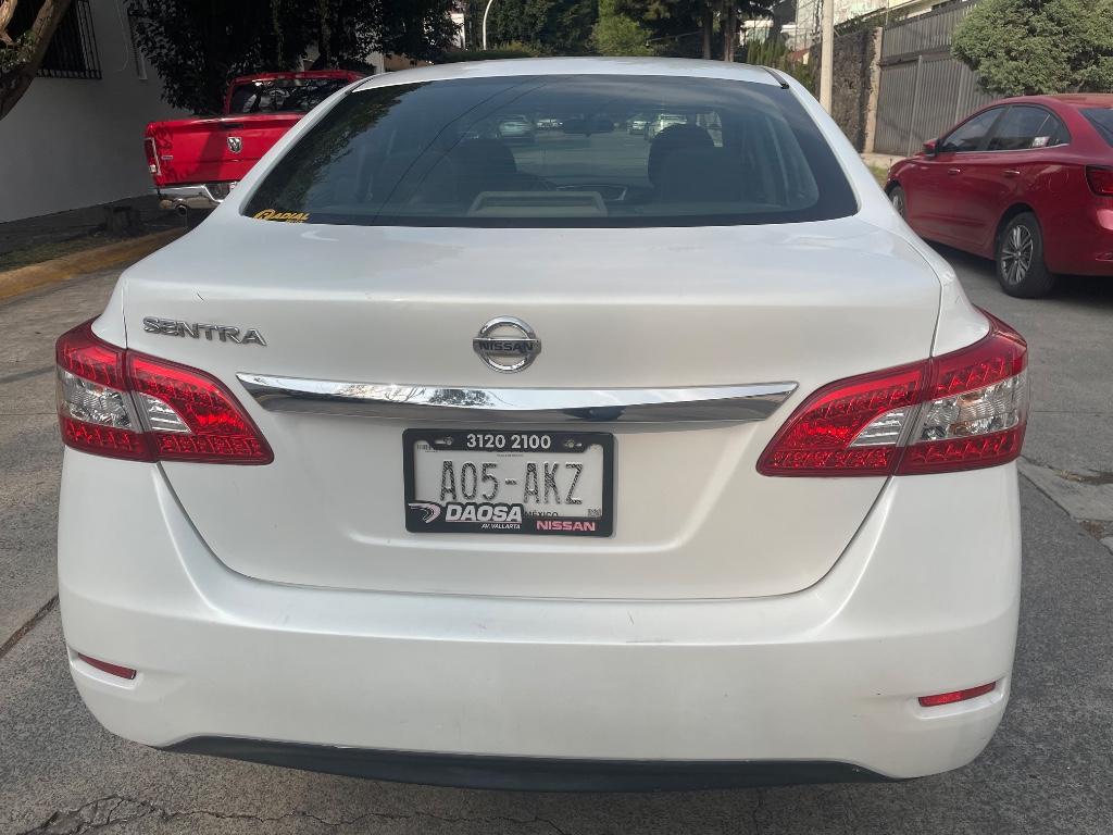 Sentra 2016 automático en San Lorenzo Almecatla - Imagen 3