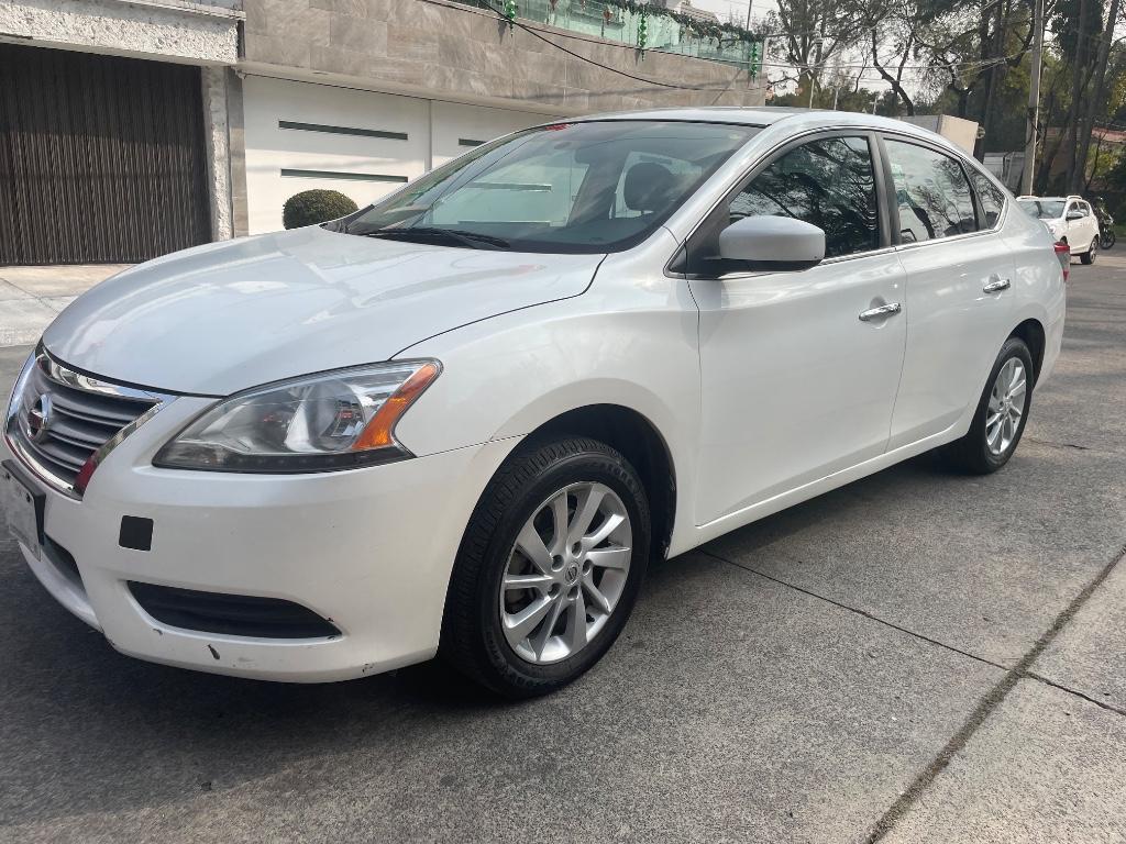 Sentra 2016 automático en San Lorenzo Almecatla - Imagen 4