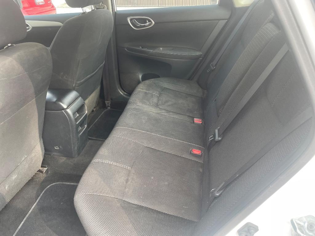 Sentra 2016 automático en San Lorenzo Almecatla - Imagen 10