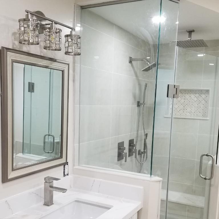 BROOKS QUALITY HOME RENOVATIONS 40 OFF in Brampton - Image 3