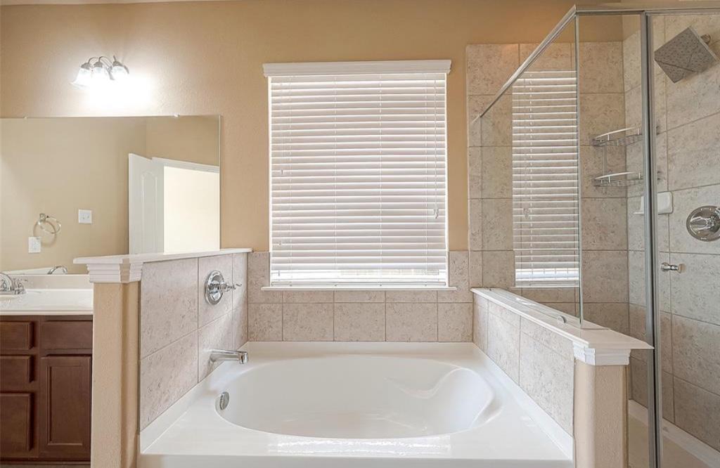 HOUSE FOR RENT IN HOUSTON TEXAS! in Sugar Land - Image 11