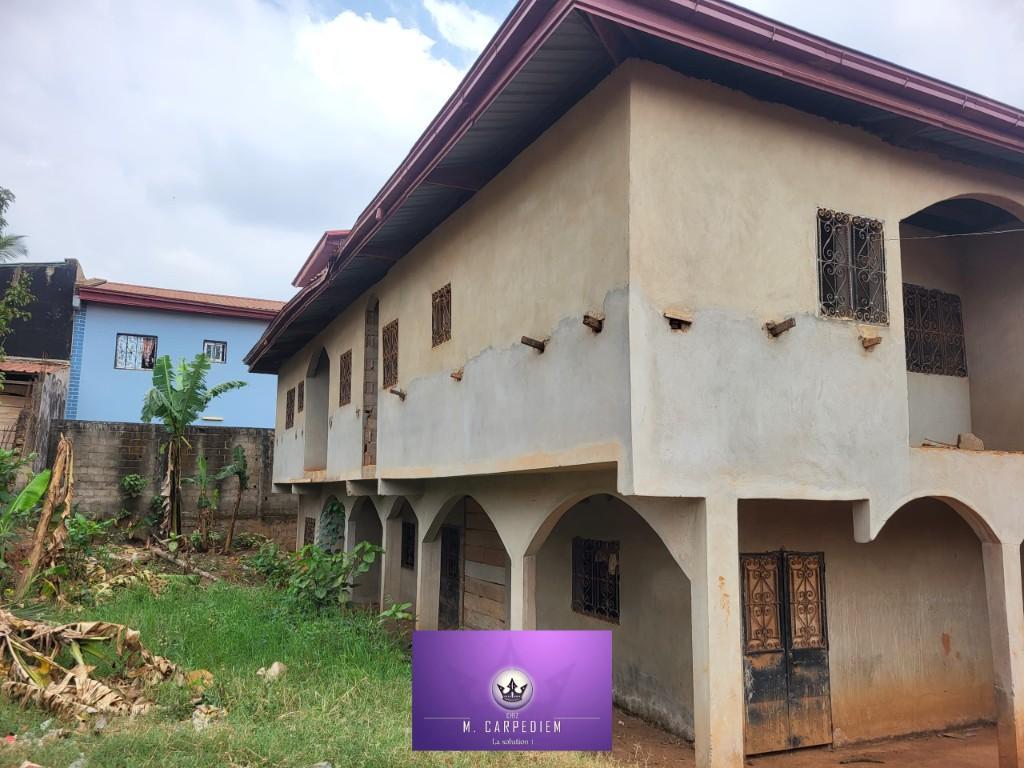 IMMEUBLE INACHEVÉ R+1 - Nkolmesseng au Cameroun - Photo 6