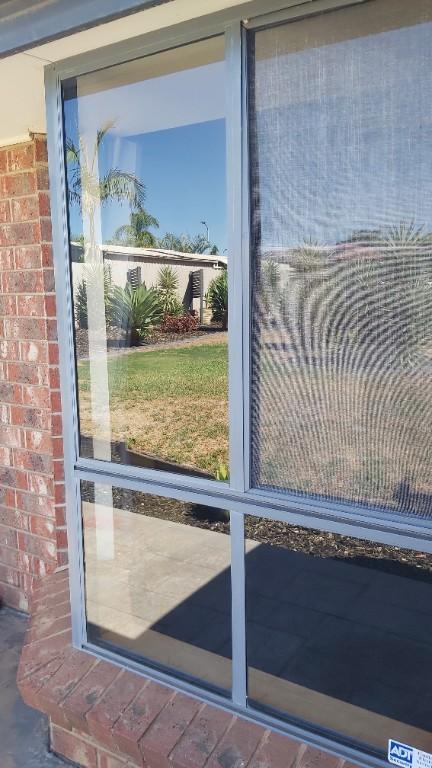 Window cleaning in Salisbury - Image 10