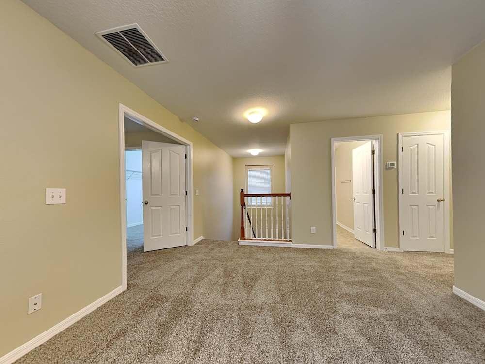 Amazing 3Bed Single Family House For Rent in Wesley Chapel - Image 2