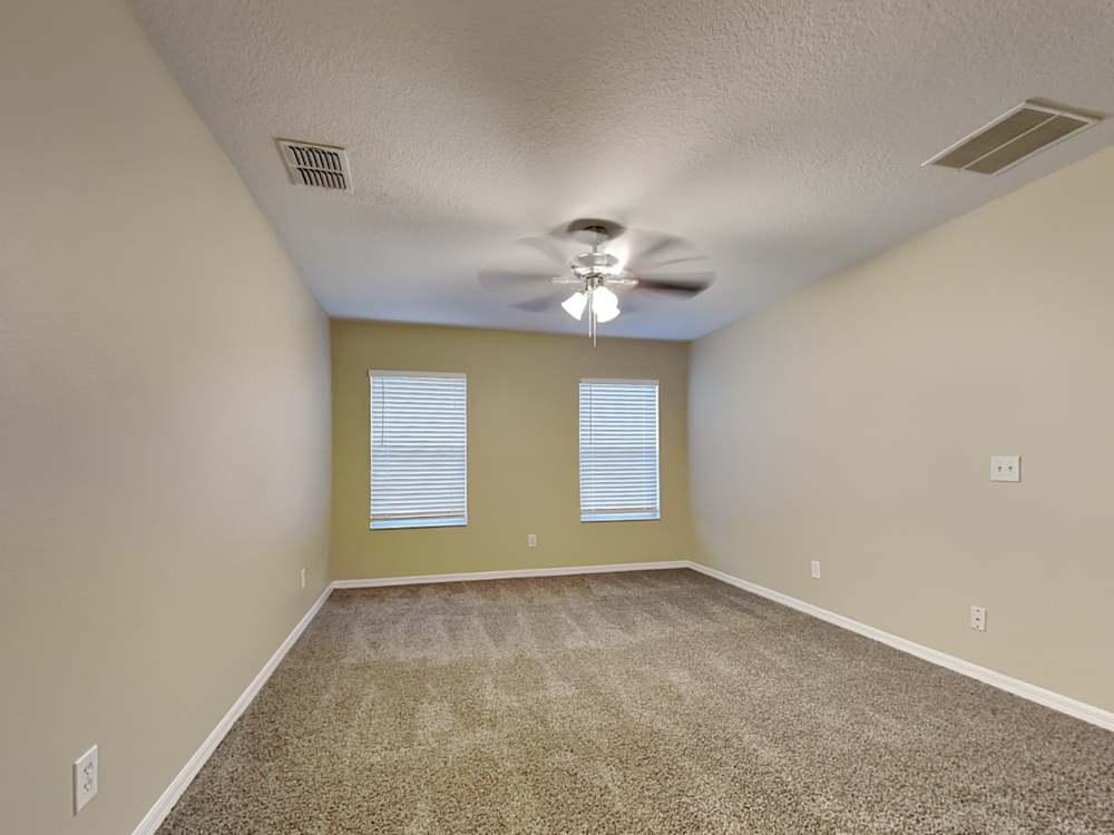 Amazing 3Bed Single Family House For Rent in Wesley Chapel - Image 3