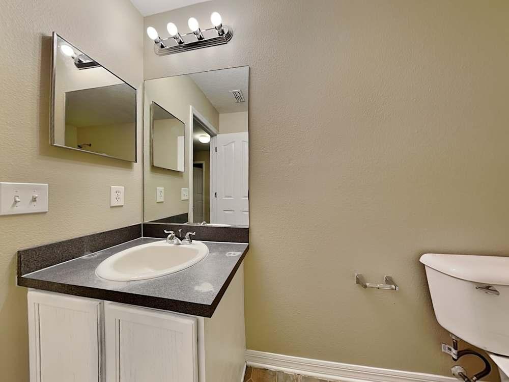Amazing 3Bed Single Family House For Rent in Wesley Chapel - Image 8